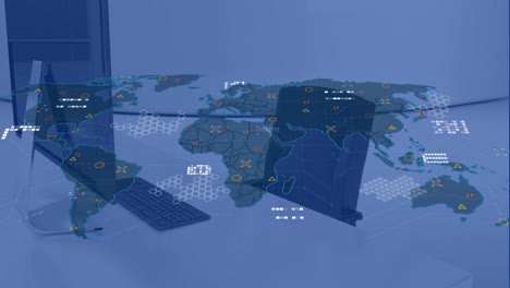 Animación-Del-Procesamiento-De-Datos-Y-Mapa-Mundial-Sobre-Escritorio-Con-Computadora