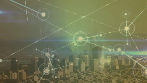 Animation-Eines-Netzwerks-Von-Verbindungen-Mit-Datenverarbeitung-über-Dem-Stadtbild