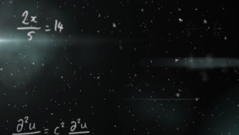 Animation-Mathematischer-Gleichungen,-Lichtfleck-Und-Weiße-Partikel-Vor-Schwarzem-Hintergrund