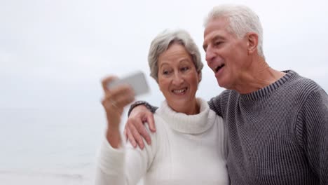 Mature-couple-taking-selfie