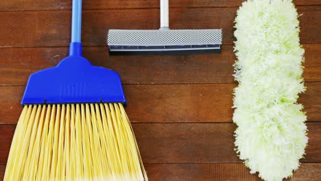 Broom,-duster-and-floor-cleaner