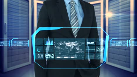 Geschäftsmann-Nutzt-Digitalen-Schnittstellenbildschirm