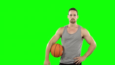 Spieler-Steht-Mit-Basketball