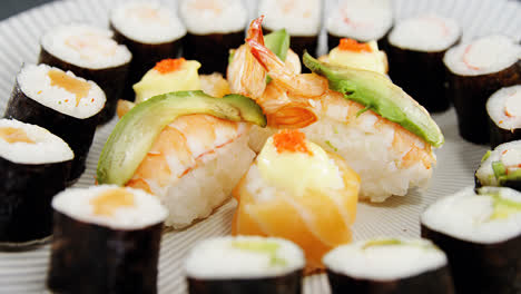 Various-sushi-served-on-plate