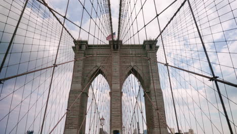 A-pan-up-to-the-Brooklyn-Bridge