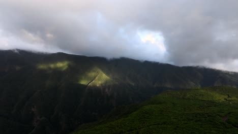 Imágenes-De-Drones-En-Madeira-Portugal