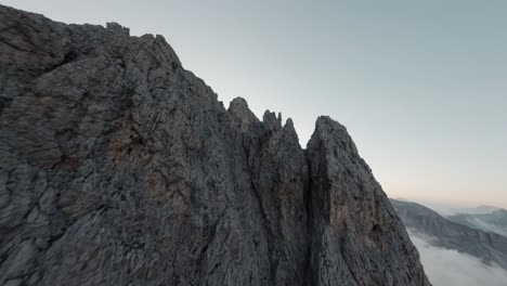 Flying-FPV-drones-in-the-mountains-of-Italian-Alps,-Dolomites