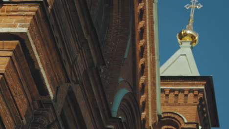 Pan-of-Uspenski-cathedral-in-Helsinki