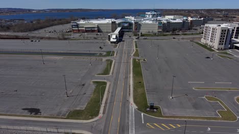 Empty-parking-lots-of-Destiny-Mall-during-the-Covid-19-pandemic