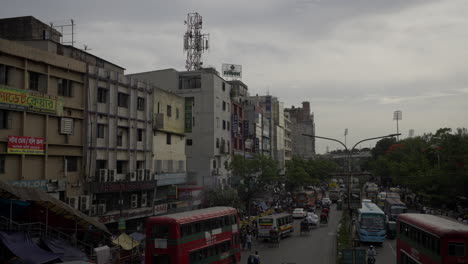 Una-Calle-Concurrida-De-La-Ciudad-De-Dhaka-Ubicada-En-El-Círculo-Mirpur-10--Atasco-De-Tráfico-De-La-Ciudad-De-Dhaka-material-De-Archivo-De-Alta-Calidad-4k-capital-De-Bangladesh