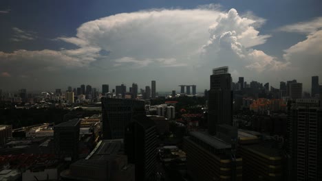 Impresionante-Lapso-De-Tiempo-Con-Vistas-Al-Centro-De-La-Ciudad-De-Singapur-Con-Mbs-Al-Fondo