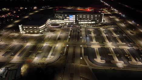 Primary-Children's-Hospital-in-Lehi,-Utah---tilt-up-aerial-reveal