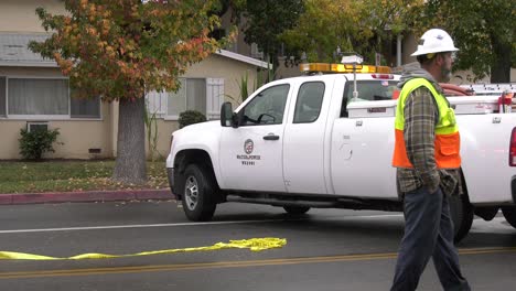 Water-and-Power-truck-blocking-street