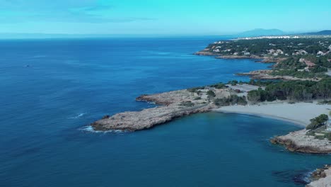 Castell-de-Sant-d'Alfama-y-Cala-de-Sant