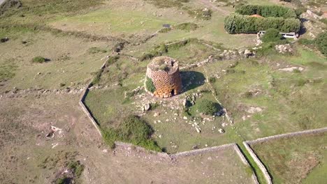 Disparo-De-Un-Dron-Sobre-Un-Nuraghe-En-Cerdeña