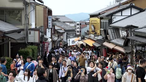 Overtourism-At-Kiyomizu-dera-In-Kyoto.-Slow-Motion-Shot