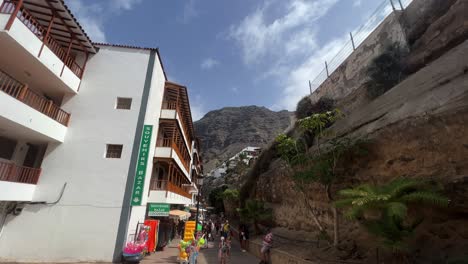 Ciudad-De-Los-Gigantes,-Tenerife-En-España-4k-30-Fps