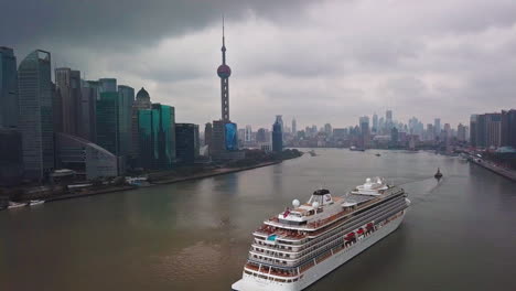 Viking-Sun-Cruise-Ship-Arriving-to-Port-in-Shanghai,-China