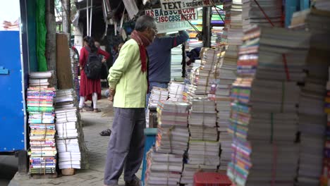 Die-College-Street-Ist-Einer-Der-Größten-Büchermärkte-In-Asien