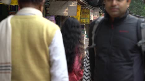 College-Street-Es-Uno-De-Los-Mercados-De-Venta-De-Libros-Más-Grandes-De-Asia.