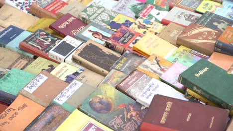 Old-books-are-being-sold-on-the-pavements-in-the-streets-of-Calcutta