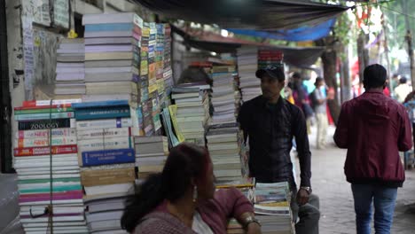 Die-College-Street-Ist-Einer-Der-Größten-Büchermärkte-In-Asien