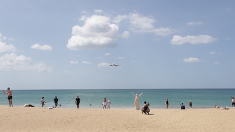 Landing-aircraft-above-the-beach-at-Phuket-Airport