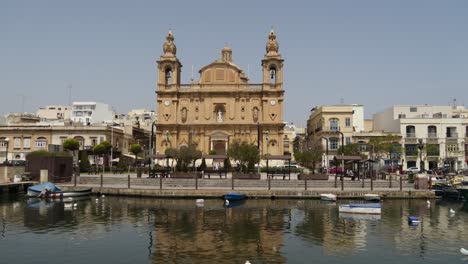 Msida-Pfarrkirche-An-Einem-Warmen-Tag