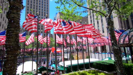 Amerikanische-Flaggen-Wehen-Im-Wind