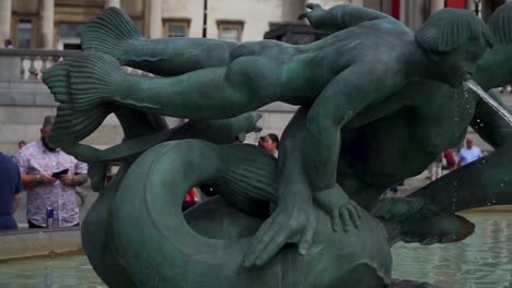 Brunnen-Auf-Dem-Trafalgar-Square.-Brunnen-Auf-Dem-Trafalgar-Square