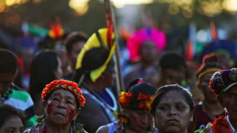 Diversas-Tribus-Se-Unen-Para-Protestar-Por-La-Pérdida-Del-Hábitat-De-La-Selva-Amazónica.