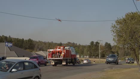 Servicio-De-Bomberos-Rurales-De-Nueva-Gales-Del-Sur-Respondiendo-A-Un-Incendio-Forestal-Rural