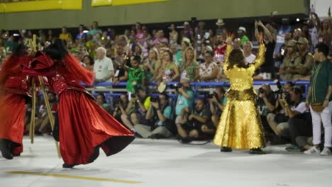 Actuación-Principal-Del-Carnaval-En-Río-De-Janeiro,-Brasil.