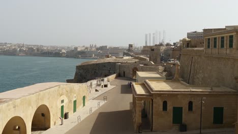 Nationales-Kriegsmuseum-–-Fort-Saint-Elmo-Und-Der-Grand-Harbour