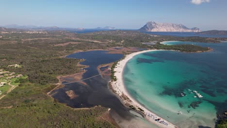 Drohnenflug-über-Den-Strand-Von-Imposto-Auf-Sardinien