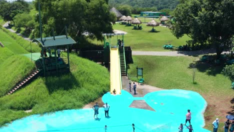 water-atracction-games-in-bioparque-monterrey