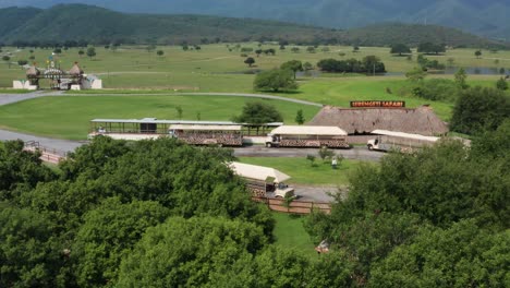 Serengeti-Safari-Bioparque-Monterrey-México