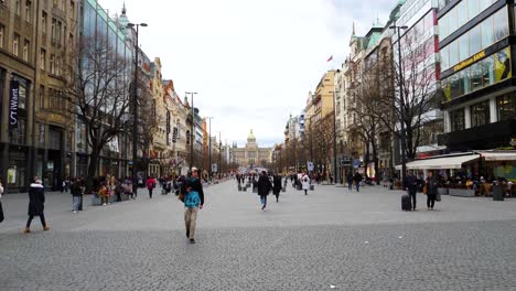 Wenceslas-Square-Prague-in-March,-Czech-Republic