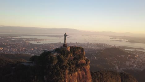 Punto-De-Interés-Aéreo-De-La-Estatua-De-Cristo-Redentor-En-Río-De-Janeiro.