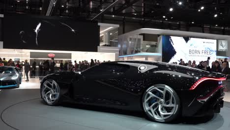 Geneva,-Switzerland--:-Wide-shot,-black-Bugatti-La-Voiture-Noire,-Autosalon-Geneva-Motor-Show-Switzerland