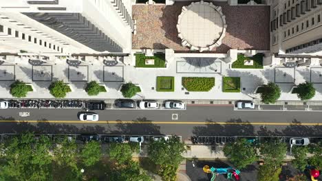 Drone-aerial-forward-moving-bird-eye-view-of-Taiwan-Taipei-downtown-park