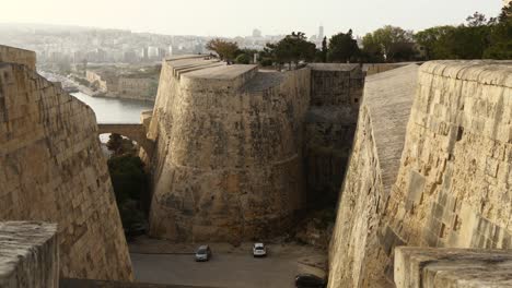 Blick-Auf-Den-Hafen-Von-Marsamxett-Vom-Hastings-Garden-In-Valletta