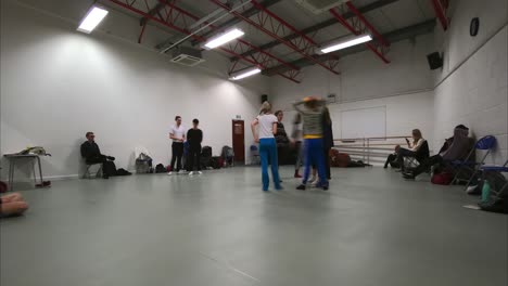 Timelapse-Del-Taller-De-Danza-De-Teatro-Musical-Y-Ensayo-En-Un-Estudio