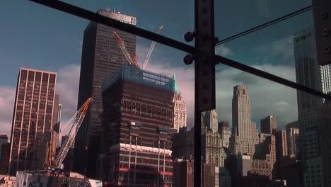 Timelapse-Del-Edificio-Construido-Por-Grúas-Cerca-De-La-Zona-Cero,-Nueva-York-Cerrada