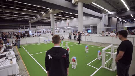 Zeitraffer-Von-Robocup-Mit-Nao-Robotern-Beim-Turnier-In-Montreal,-Kanada