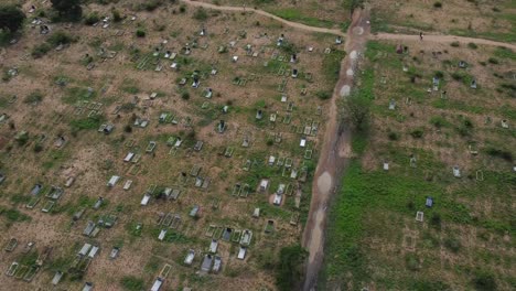 Cementerio-Del-Cementerio-De-Pelandaba-Por-Drone-En-Bulawayo,-Zimbabwe