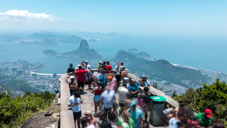 Mirador-Turístico-De-La-Montaña-Del-Corcovado-En-La-Estatua-Del-Cristo-Redentor,-Timelapse