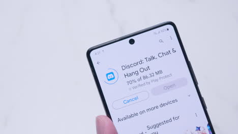 Discord-Chat-App-Installation-Symbol-on-Digital-Display