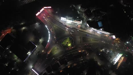 Drone-Aéreo-De-Rajkot-Ve-Muchos-Vehículos-Entrando-Y-Saliendo-Del-Puente