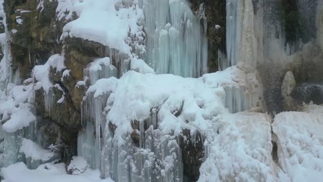 Starker-Schneefall,-Luftaufnahme-Des-Kaschmir-Tals-In-Der-Wintersaison